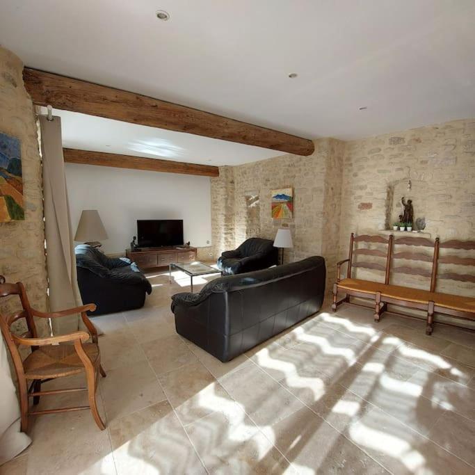 Mon Ventoux Villa Modene Exterior photo